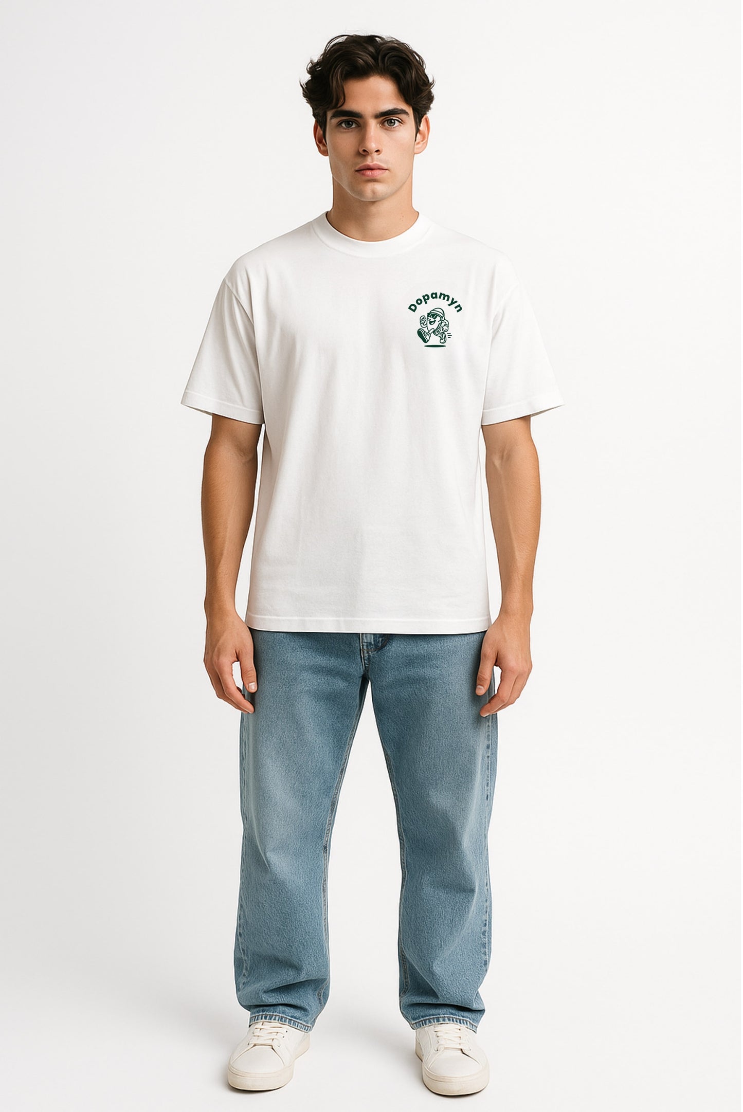 Playera oversize blanca unisex con estampado deportivo Work Life Running Athletics de DOPAMYN