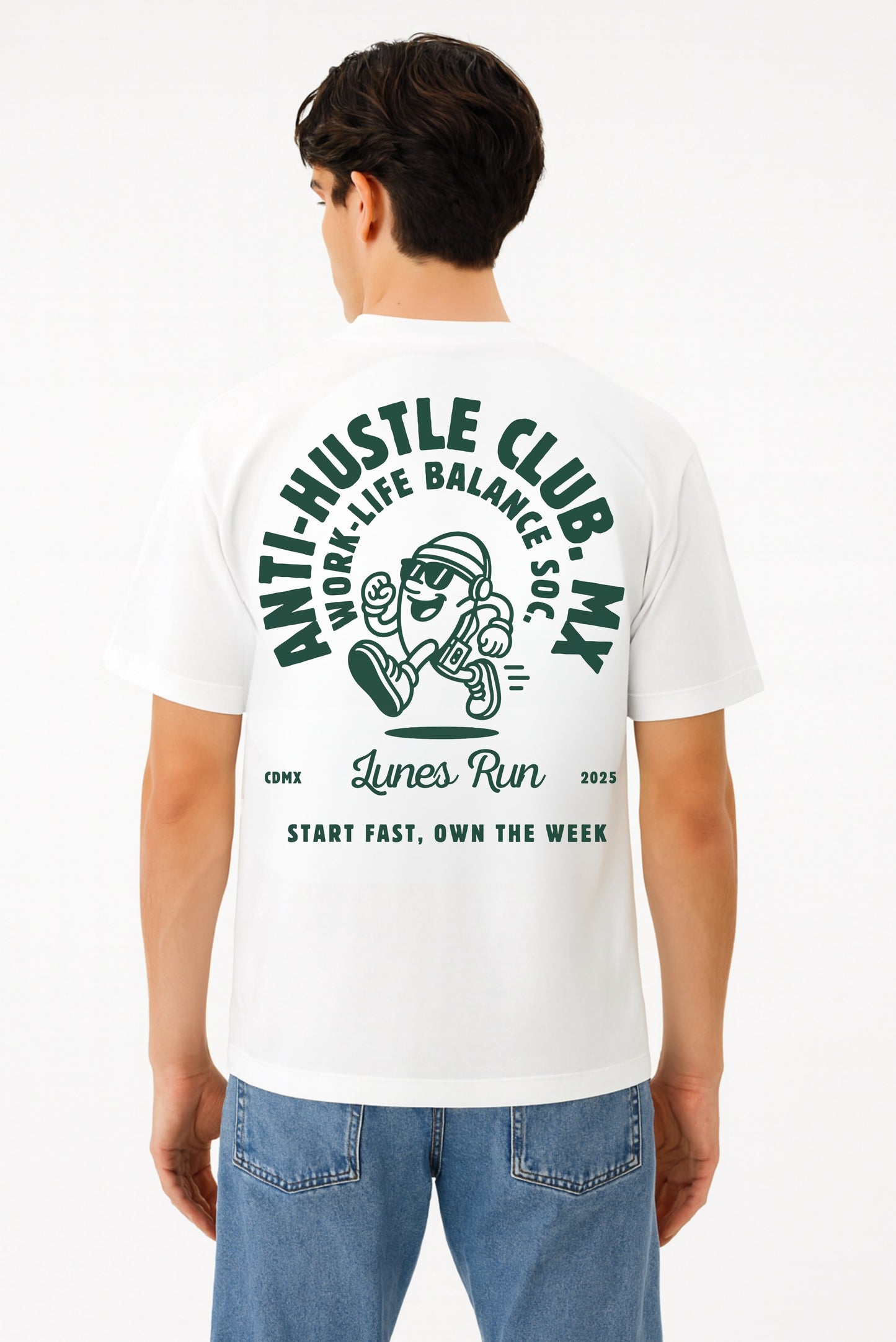 Playera oversize blanca unisex con estampado deportivo Work Life Running Athletics de DOPAMYN