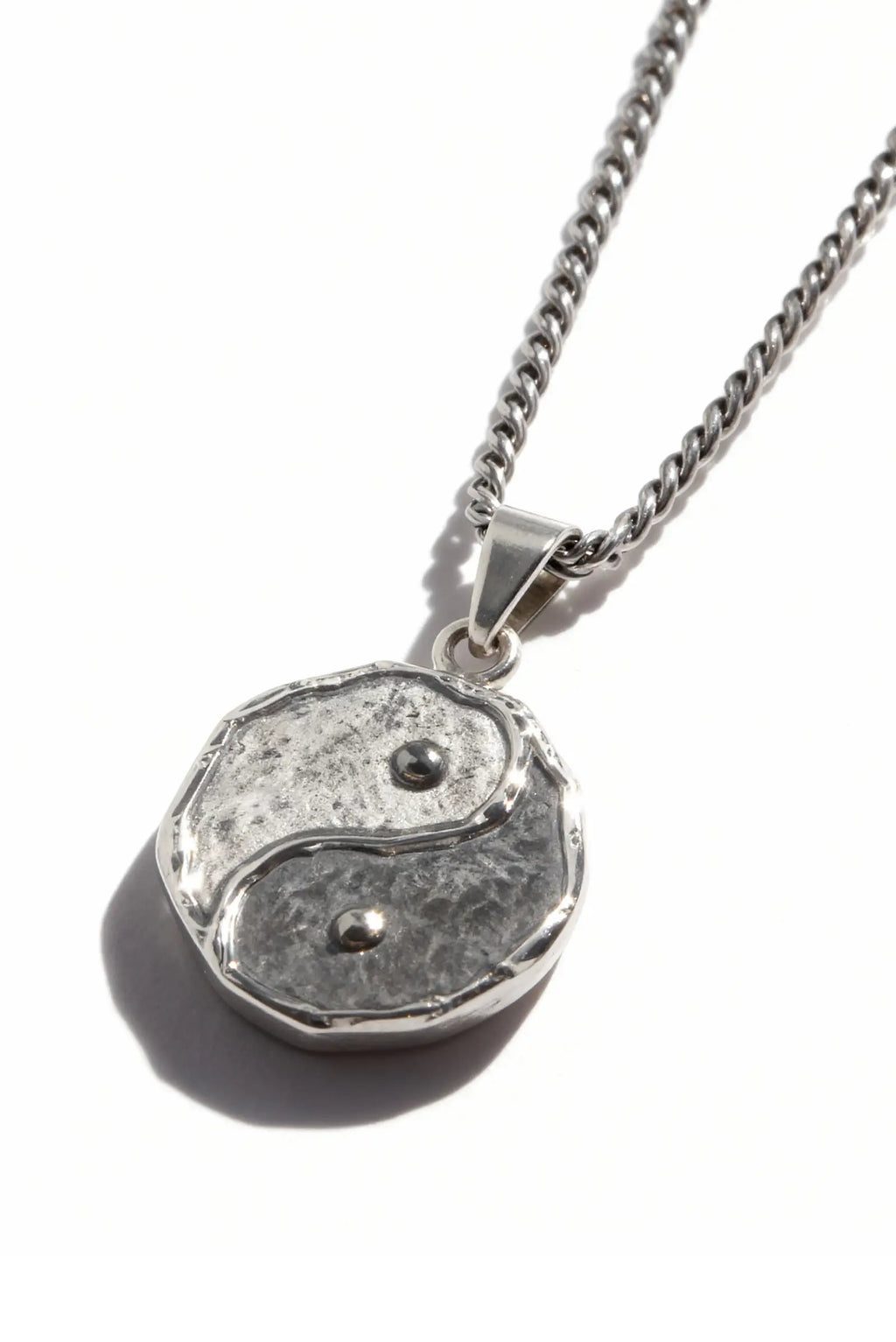 Cadena barbada y colgante Ying Yang en plata esterlina DOPAMYN