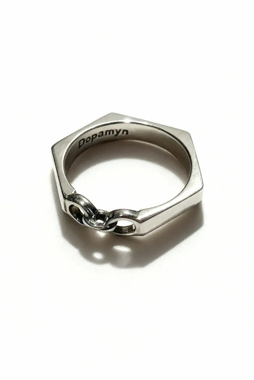 Anillo de eslabones de plata unisex DOPAMYN. Joyería mexicana.