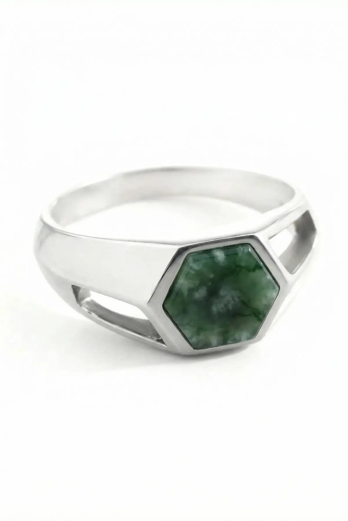Anillo Nexus en plata .950 diseño hexagonal joya artesanal estilo moderno minimalista y unisex con piedra natural jade DOPAMYN