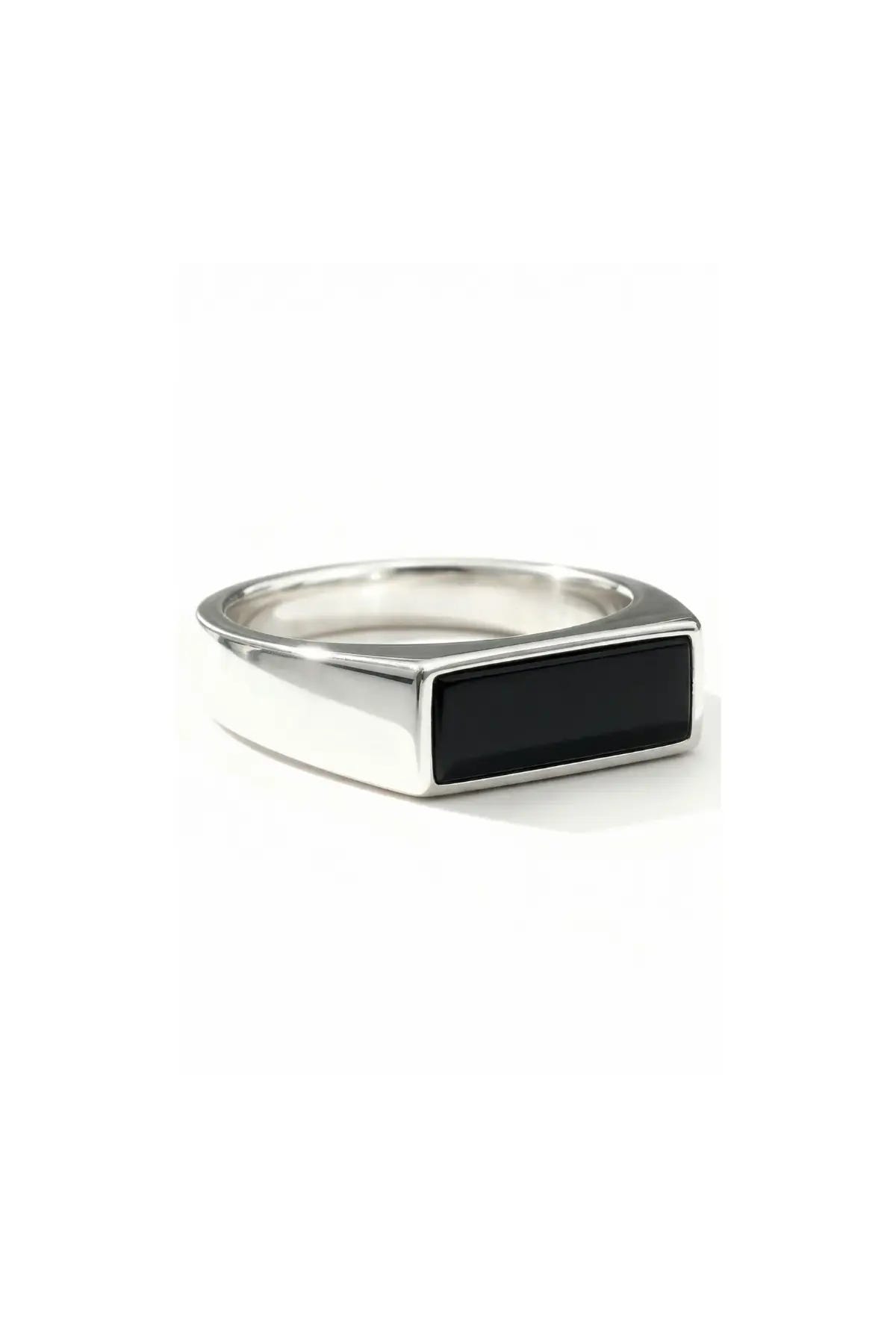 Anillo Rectangular en plata .950 diseño geométrico moderno unisex con piedra natural onix DOPAMYN