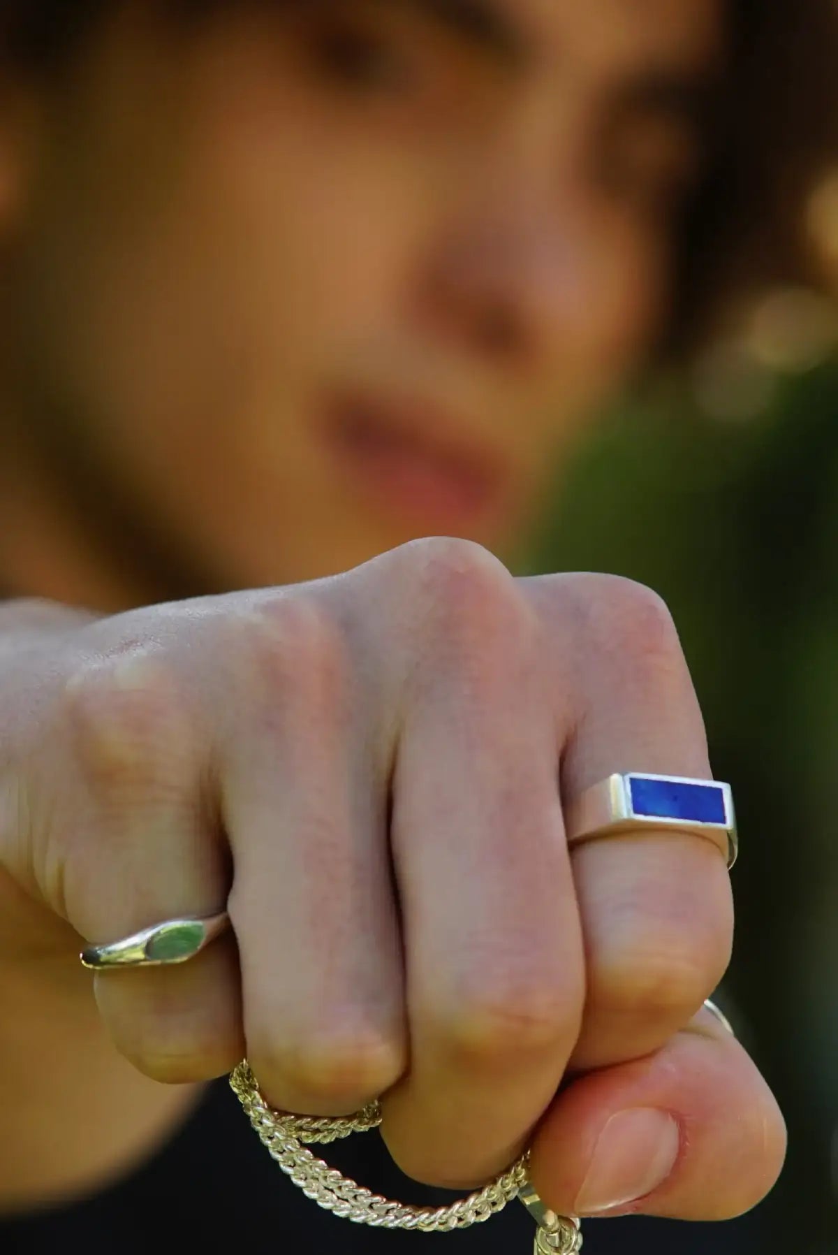 Anillo Rectangular en plata .950 diseño geométrico moderno unisex con piedra natural lapislázuli DOPAMYN