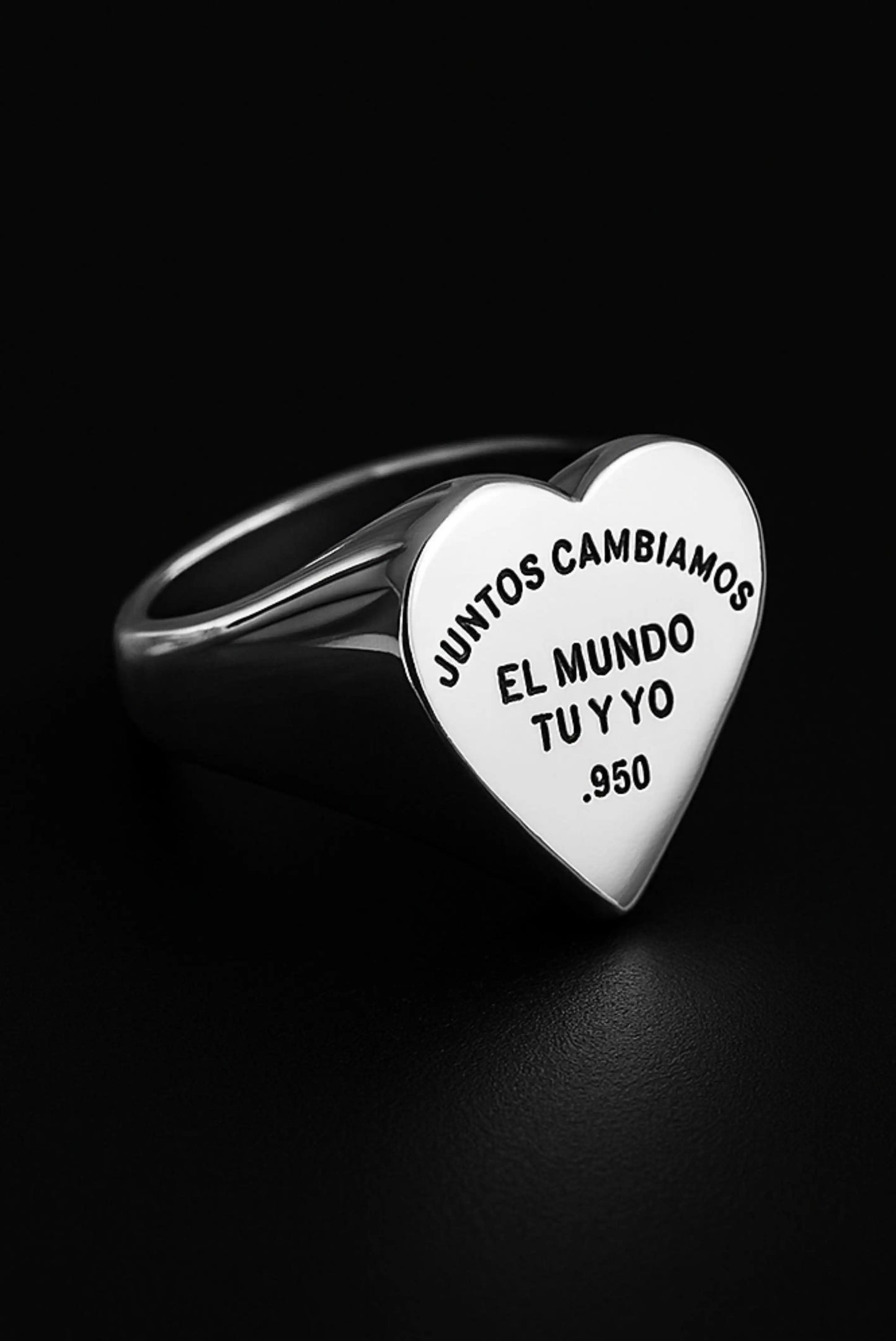 Anillo sello de corazón en plata esterlina con grabado personalizado y valor sentimental – Dopamyn