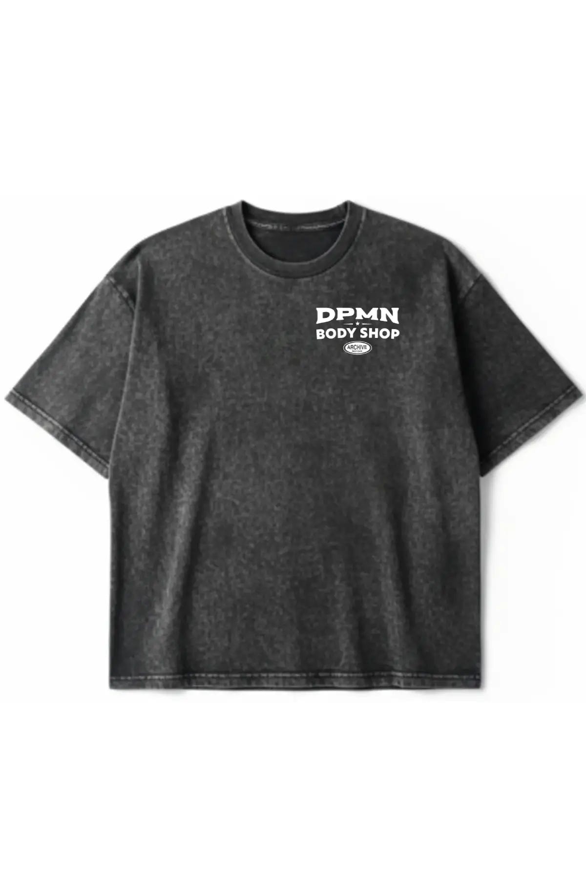 Archive Motors Semi Oversized Tee Washed Black, detalle del estampado