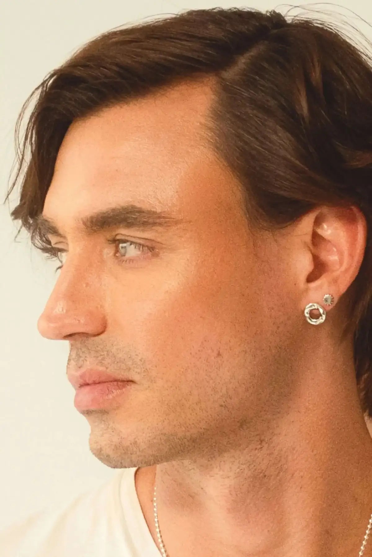 Aretes Eclipse de plata .950 joyería artesanal minimalista y unisex dopamyn