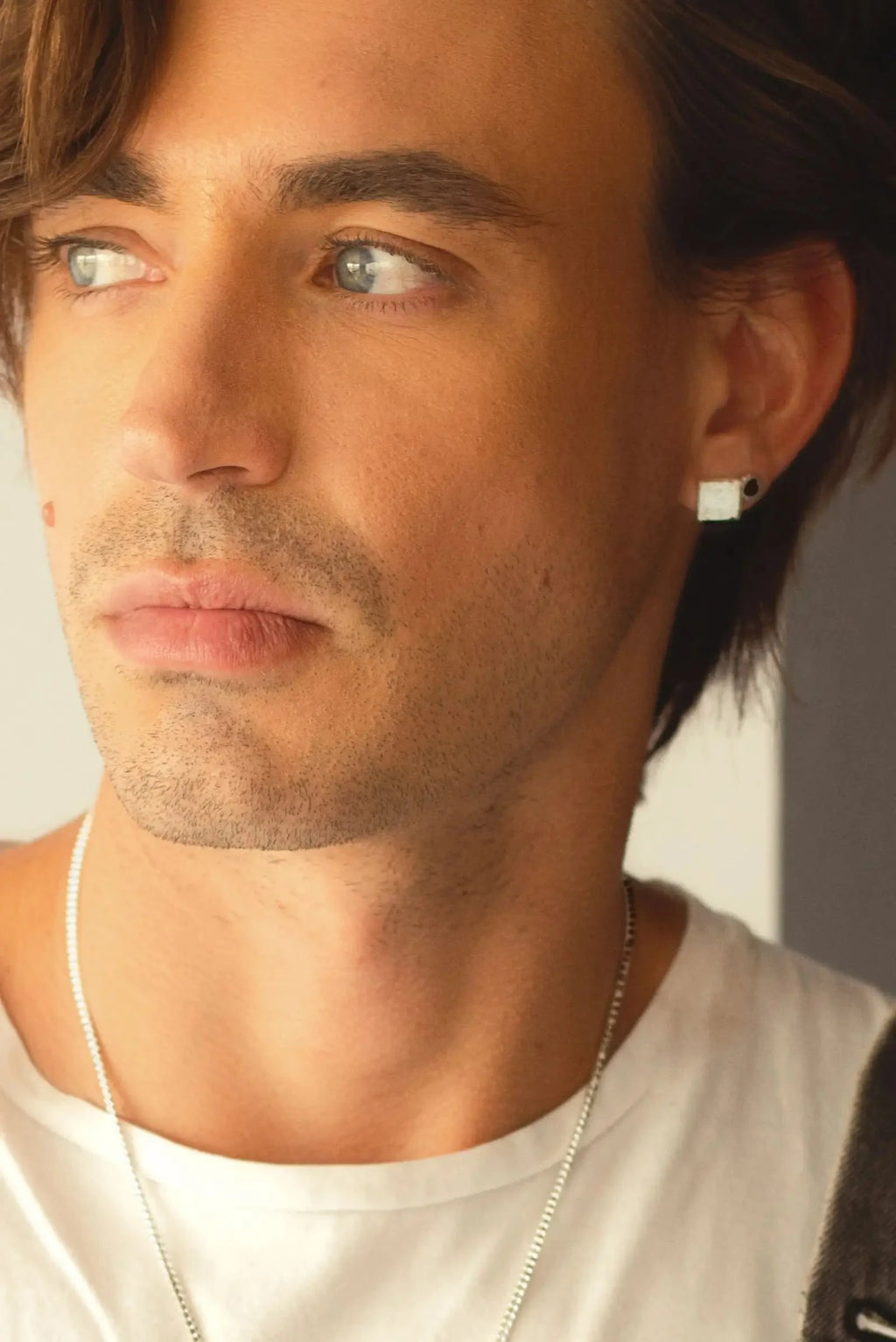 Aretes Harmonia cuadrados de plata .950 joyería artesanal minimalista y unisex Dopamyn