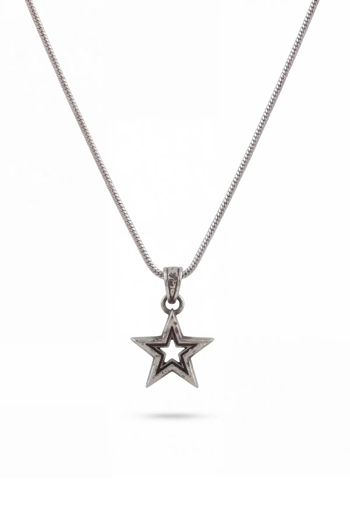 Collar Estrella en plata .950 con dije de estrella calada, joyería DOPAMYN