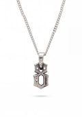 Collar Eternal 8 en plata .950 con dije en forma de número ocho, joyería DOPAMYN
