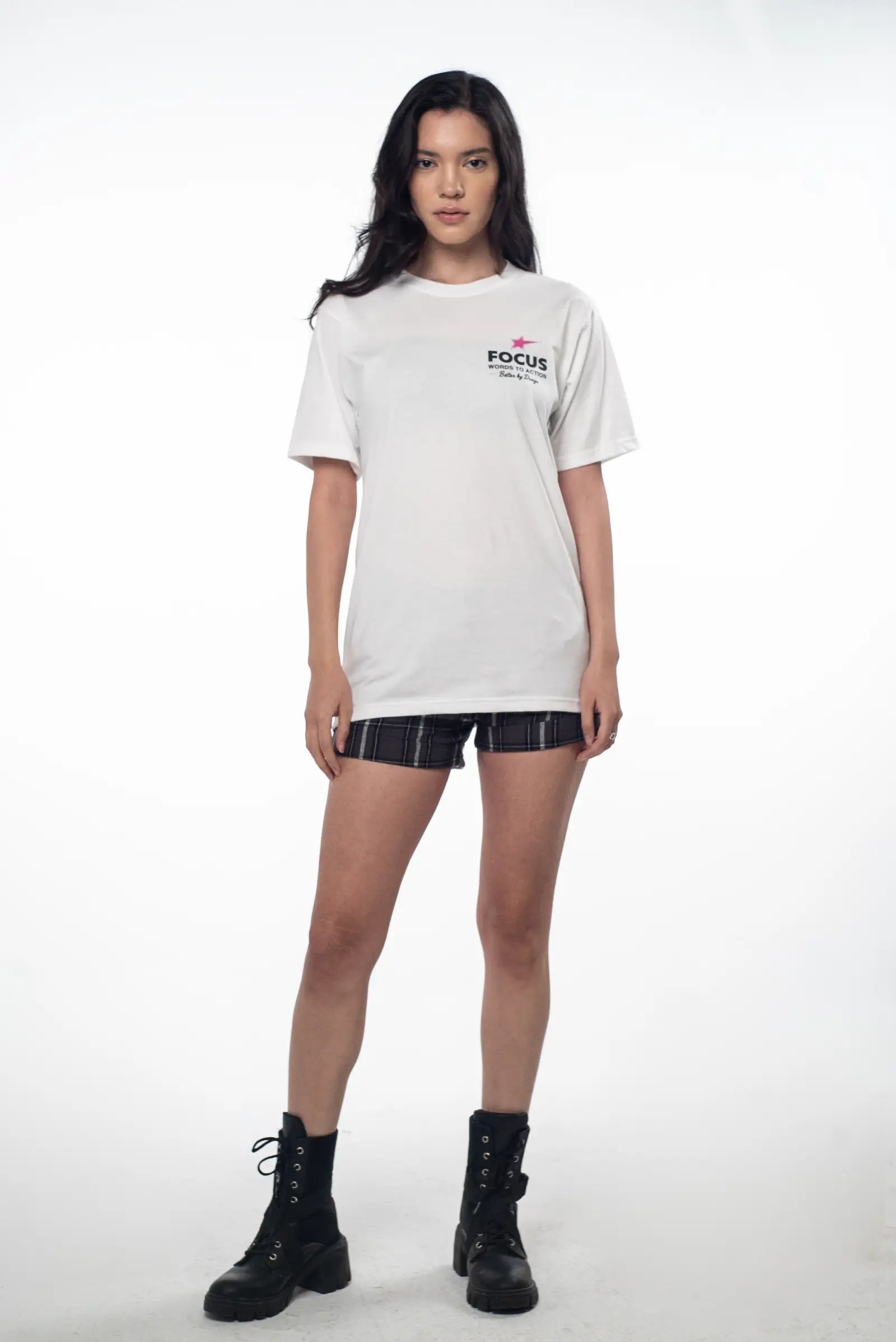 Focus Regular Tee — Off White